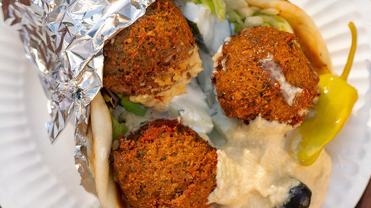 Falafel Gyro